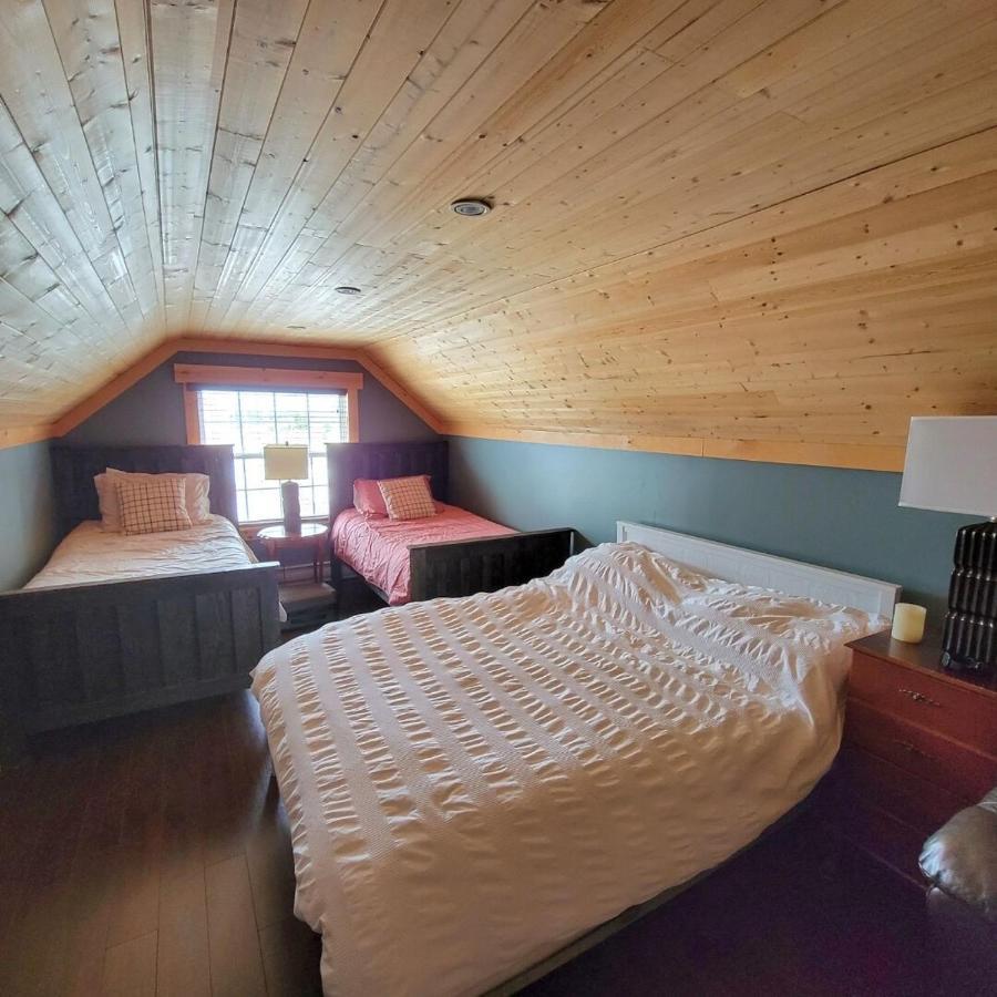 The Deer Lake Loft Ngoại thất bức ảnh